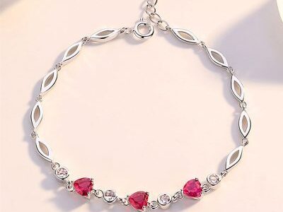 Lắc tay bạc đính đá CZ hình trái tim